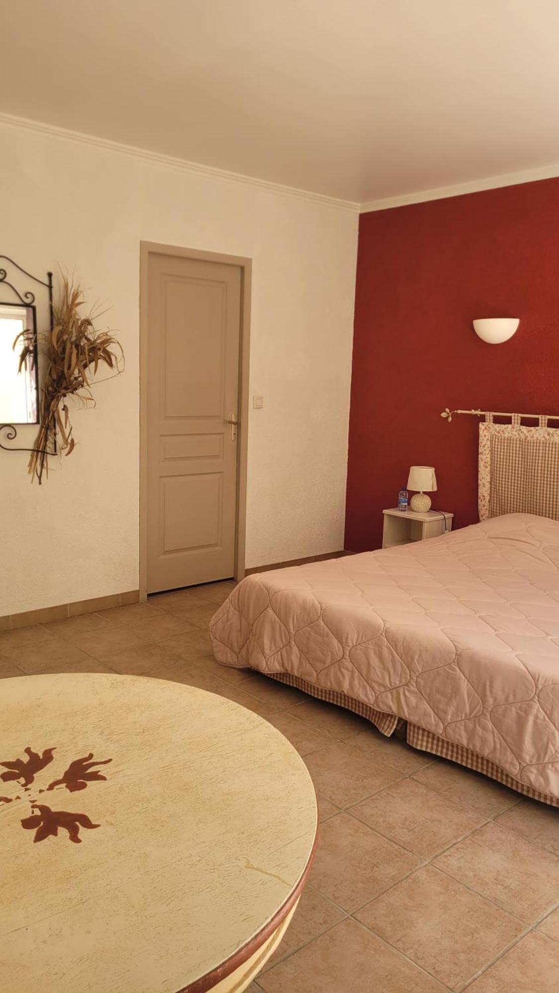 Mas Du Grand Peloux Hotel Port-Saint-Louis-du-Rhône Cameră foto